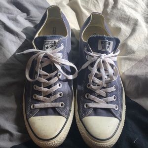 Men’s low top converse